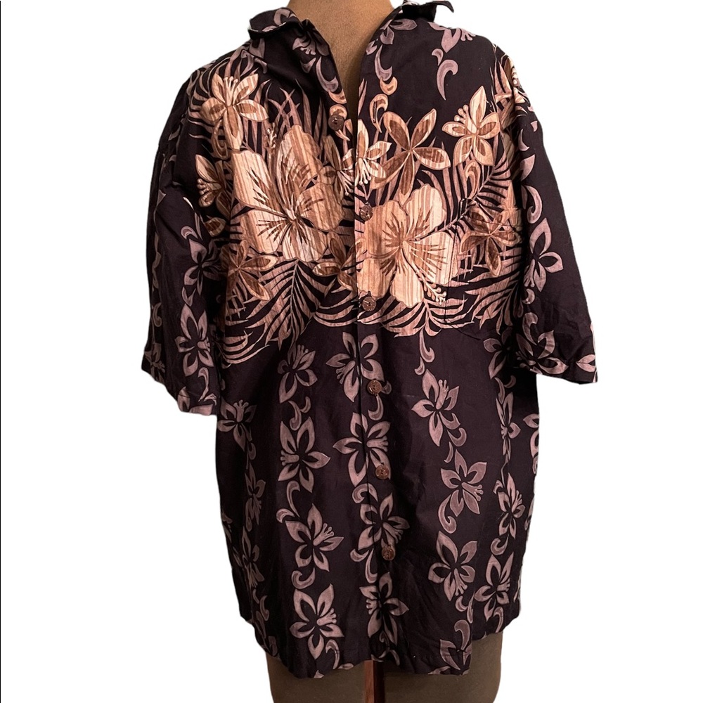Men’s Koa Road Hawaiian Short Sleeve Button Down Shirt in Size Medium